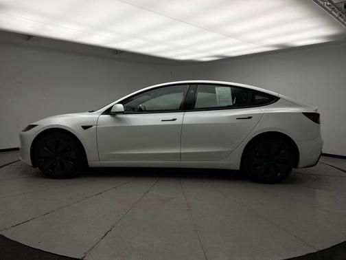 2024 Tesla Model 3 Long Range