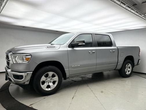 Billet Silver Metallic Clearcoat 2022 RAM 1500 Big Horn/Lone Star