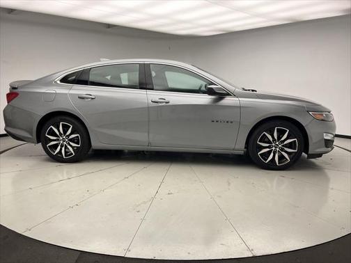 2023 Chevrolet Malibu FWD RS