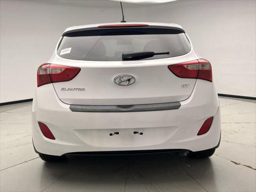 2016 Hyundai Elantra GT Base