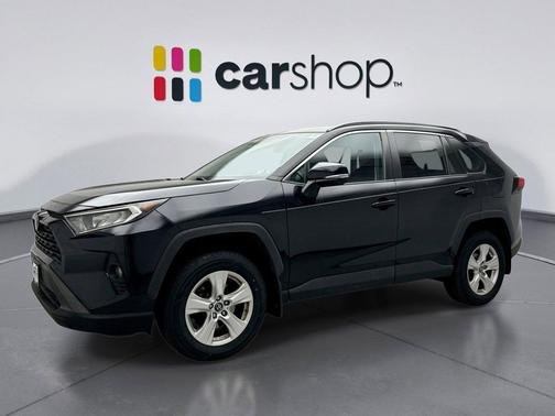 Midnight Black Metallic 2019 Toyota RAV4 XLE