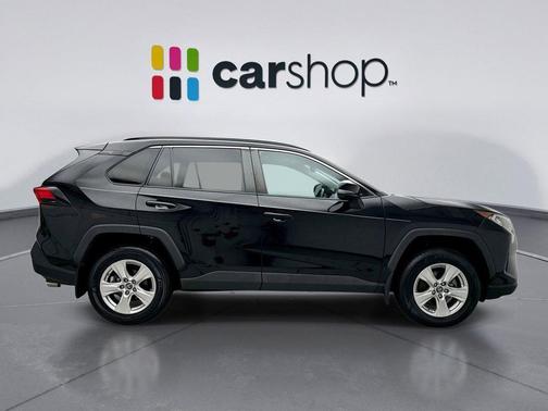 Midnight Black Metallic 2019 Toyota RAV4 XLE