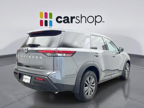 Gun Metallic 2024 Nissan Pathfinder S 4WD