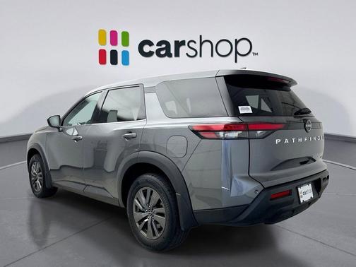 Gun Metallic 2024 Nissan Pathfinder S 4WD