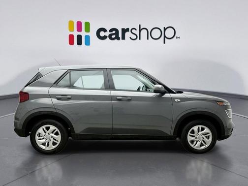 2023 Hyundai VENUE SE