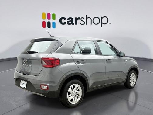 2023 Hyundai VENUE SE