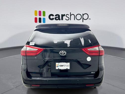 Midnight Black Metallic 2017 Toyota Sienna XLE Premium