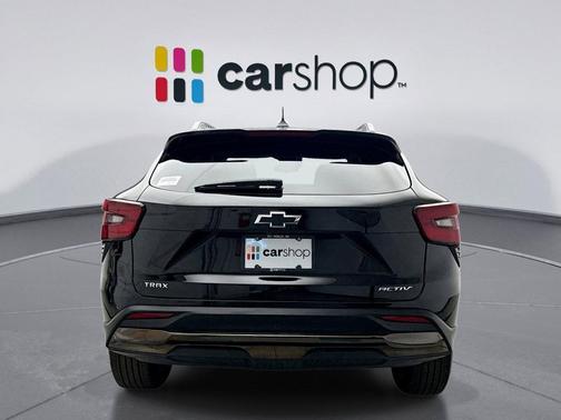Mosaic Black Metallic 2025 Chevrolet Trax FWD ACTIV