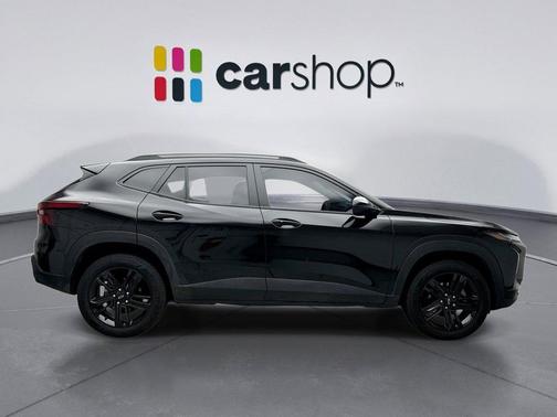 Mosaic Black Metallic 2025 Chevrolet Trax FWD ACTIV