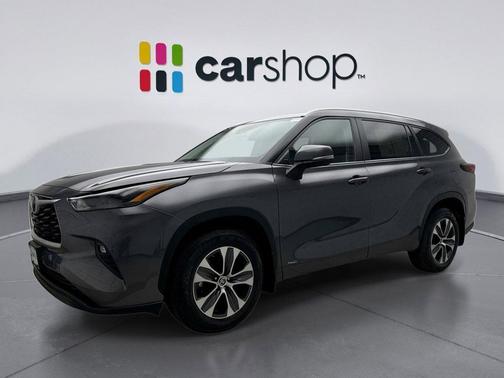 2024 Toyota Highlander Hybrid XLE