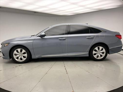 2022 Honda Accord Hybrid Touring