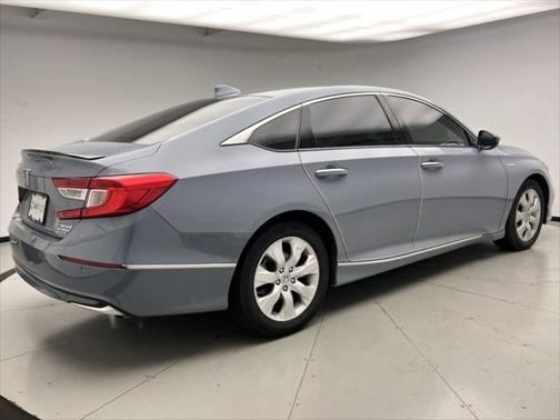 2022 Honda Accord Hybrid Touring