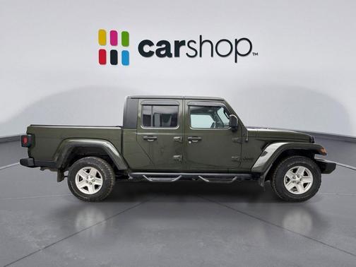 2022 Jeep Gladiator Sport S