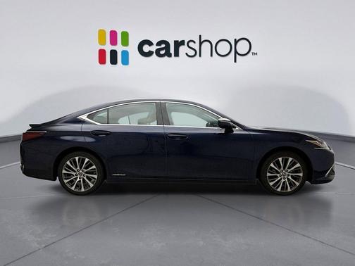 2020 Lexus ES 300h Base