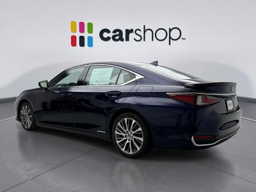 2020 Lexus ES 300h Base