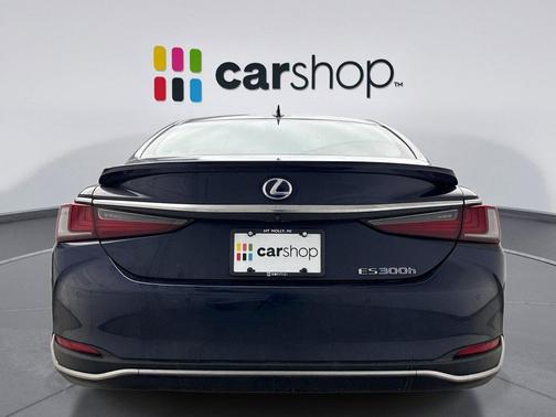 2020 Lexus ES 300h Base