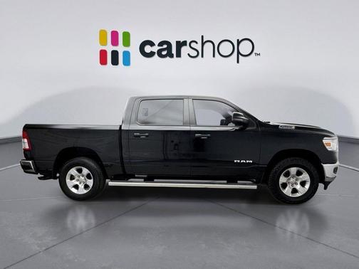 Diamond Black Crystal Pearlcoat 2023 RAM 1500 Big Horn/Lone Star