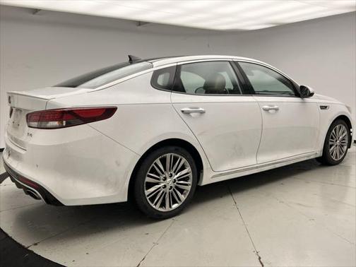 2016 Kia Optima SXL Turbo