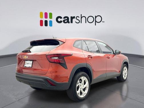 Cayenne Orange Metallic 2024 Chevrolet Trax LS