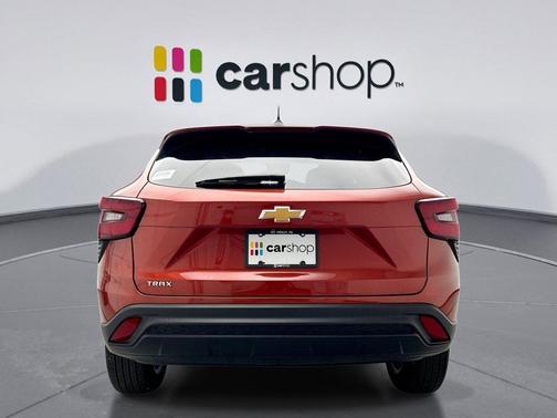 Cayenne Orange Metallic 2024 Chevrolet Trax LS