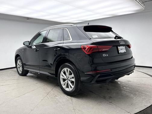 2022 Audi Q3 45 S line Premium Plus