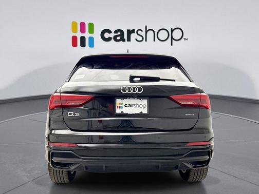 2022 Audi Q3 45 S line Premium Plus