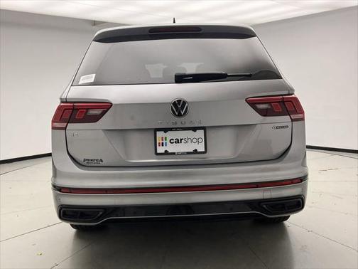 2022 Volkswagen Tiguan 2.0T SE R-Line Black 4MOTION