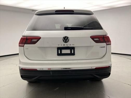 2022 Volkswagen Tiguan 2.0T SE 4MOTION