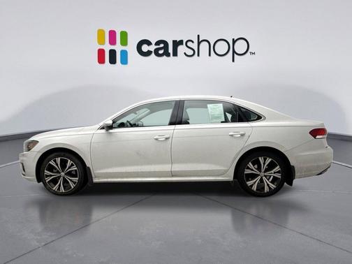 2022 Volkswagen Passat 2.0T SE