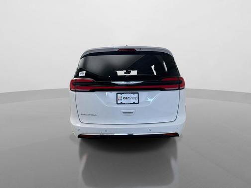 Bright White Clearcoat 2025 Chrysler Pacifica L