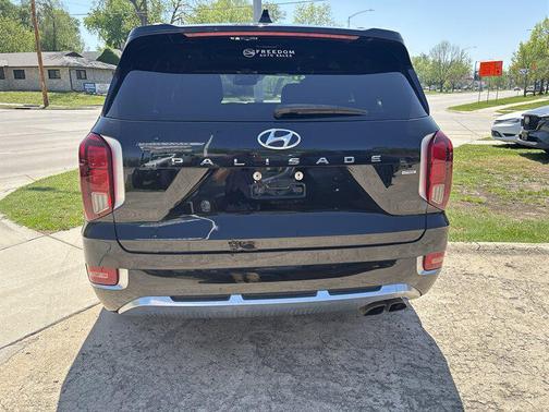 Becketts Black 2021 Hyundai PALISADE Calligraphy