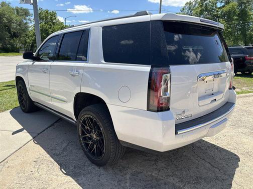 Summit White 2018 GMC Yukon Denali