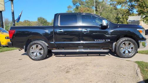 2018 Nissan Titan SL