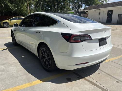 2019 Tesla Model 3 Standard Range