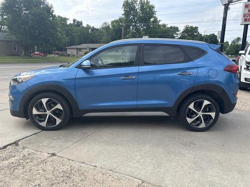 Caribbean Blue 2018 Hyundai TUCSON Value