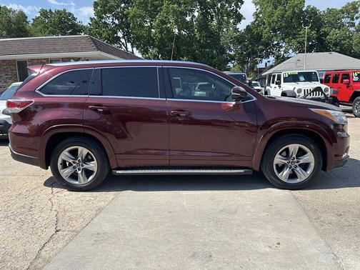Ooh La La Rouge Mica 2016 Toyota Highlander Limited