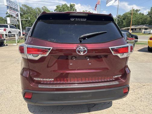Ooh La La Rouge Mica 2016 Toyota Highlander Limited
