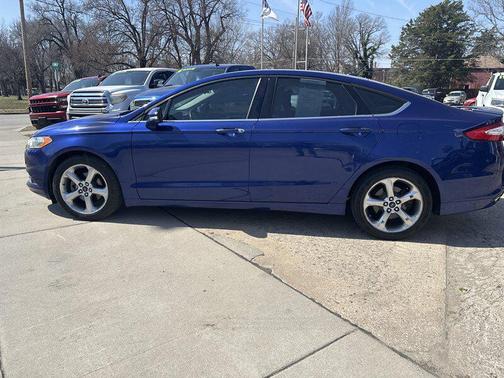 Deep Impact Blue 2015 Ford Fusion SE
