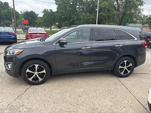 2017 Kia Sorento EX