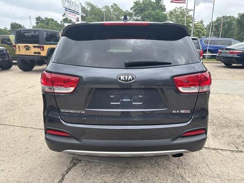 2017 Kia Sorento EX
