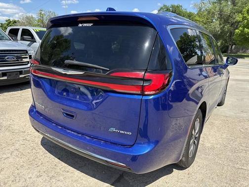 2021 Chrysler Pacifica Hybrid Touring L
