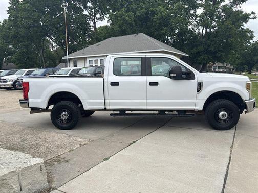 Oxford White 2018 Ford F-250 Super Duty XL