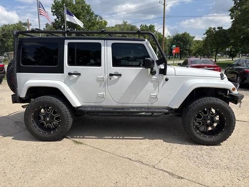2014 Jeep Wrangler Unlimited Sahara