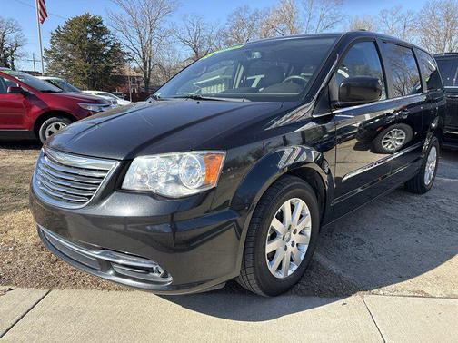 2015 Chrysler Town & Country Touring
