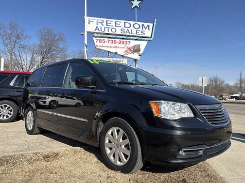 2015 Chrysler Town & Country Touring