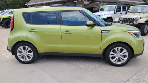 2015 Kia Soul +