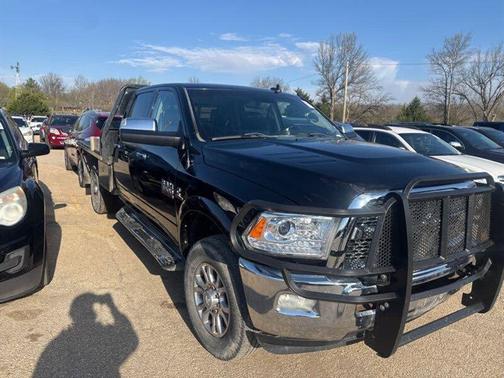 Black Clearcoat 2014 RAM 3500 Laramie