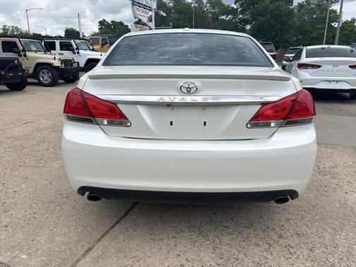 2011 Toyota Avalon Limited