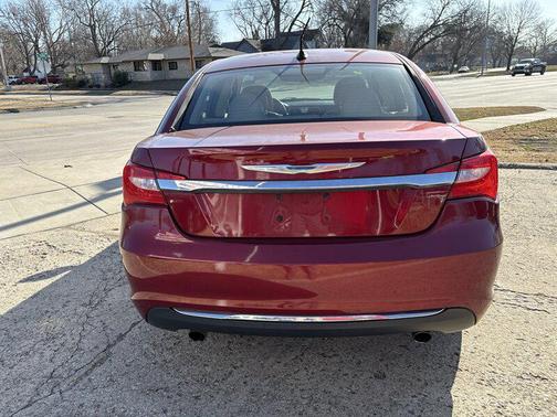 2013 Chrysler 200 Limited