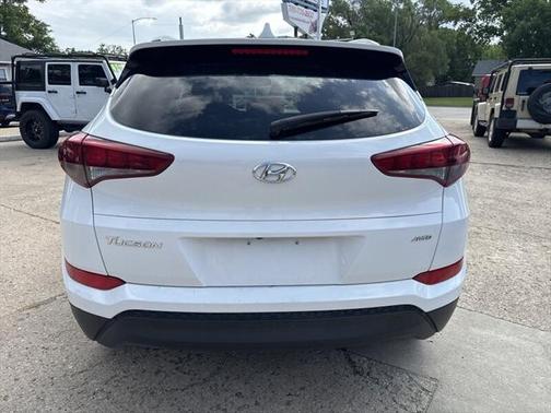 2018 Hyundai TUCSON SEL